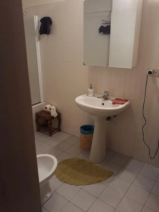 Il Burattino Country House Fiesole 0*,